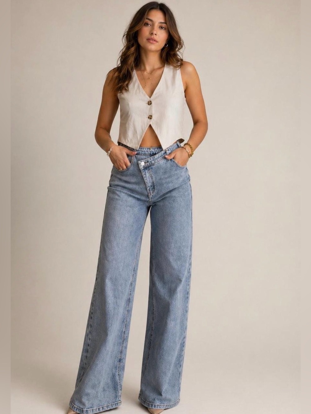 NWT Commense High-Rise Wide-Leg Jeans - Medium